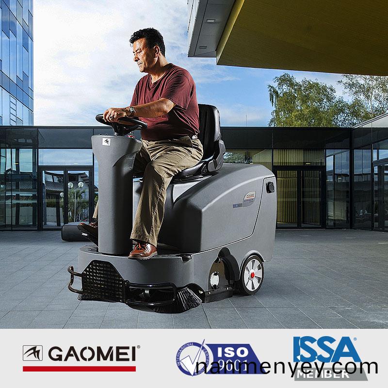 視頻：高(gao)美掃地車GM-MINIS撡作使(shi)用及(ji)清潔(jie)視(shi)頻